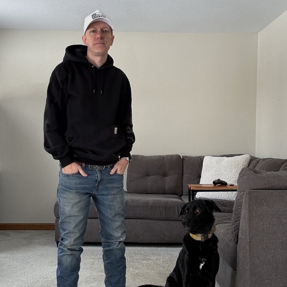 Meet your Posher, Sam - Picture 2 of 6